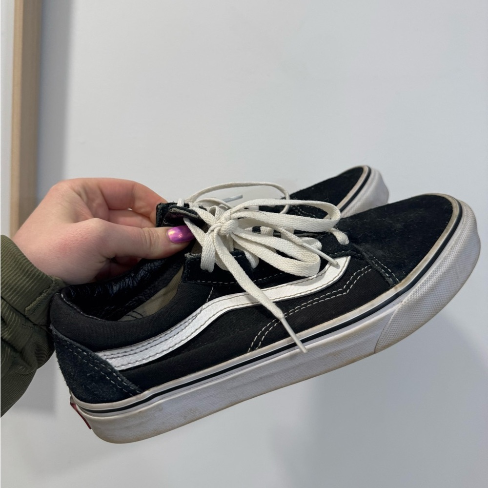 Womens Black vans size 5.5